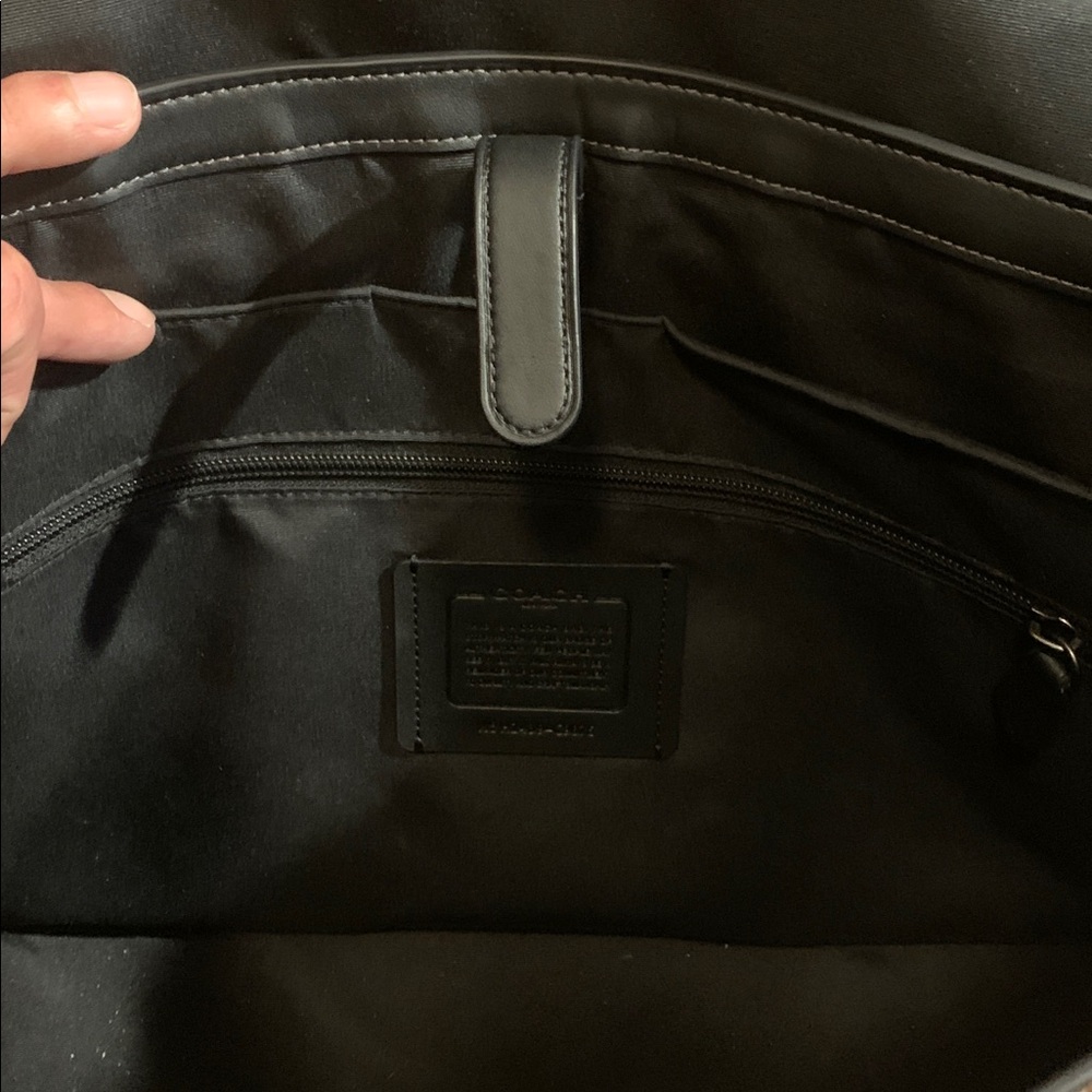 Black Coach Leather Men's Bag - Picture 12 of 12